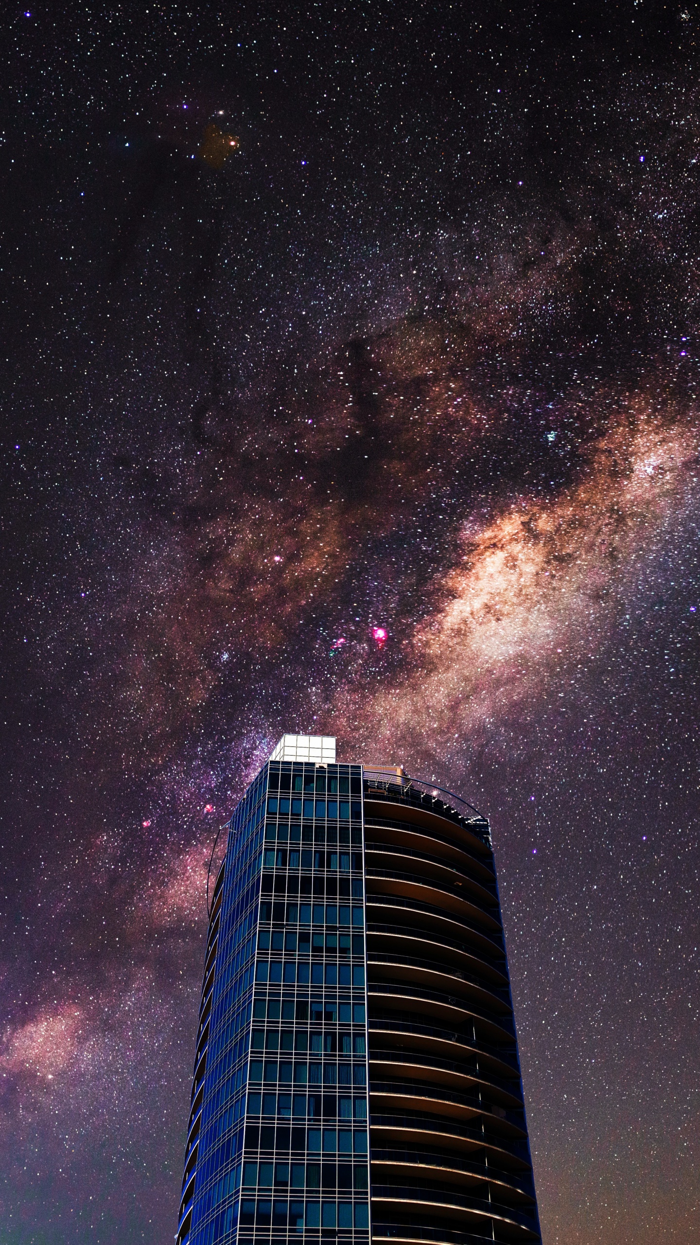 Manzana, Edificio, Ambiente, Naturaleza, Torre. Wallpaper in 1440x2560 Resolution