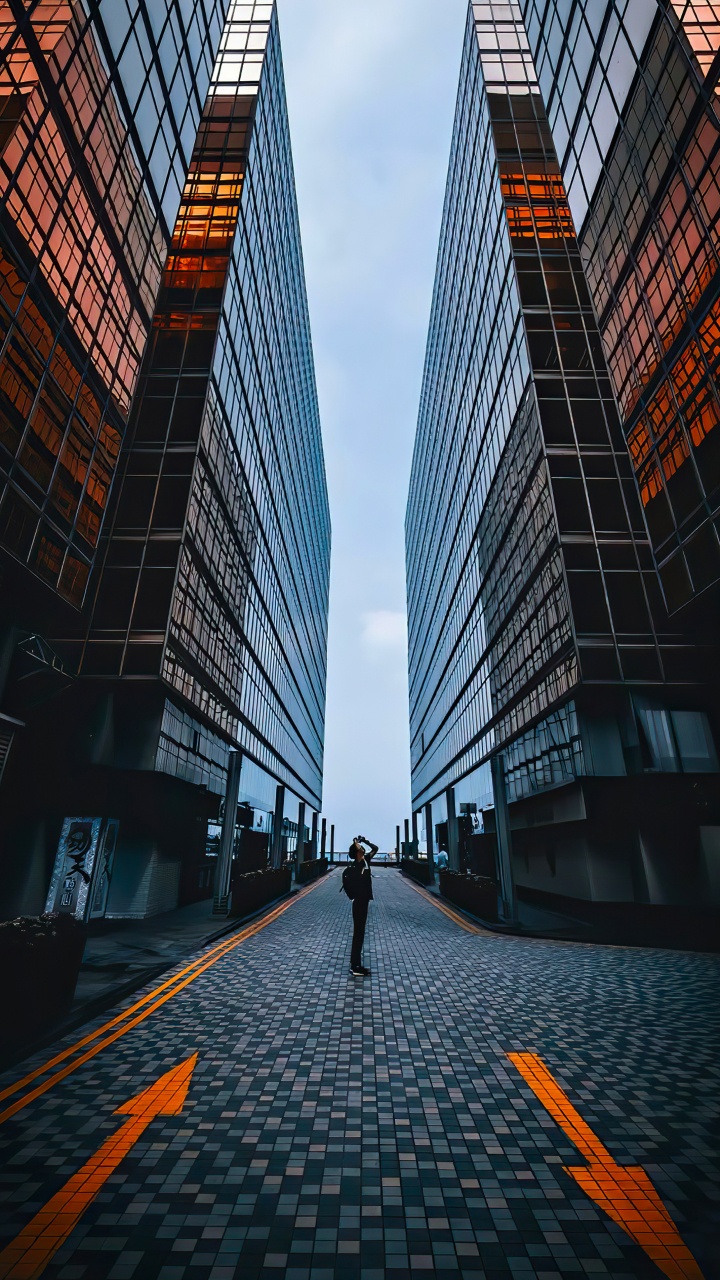 Tower Block, Telefon, Wolkenkratzer, Beeindruckend, Gebäude. Wallpaper in 720x1280 Resolution