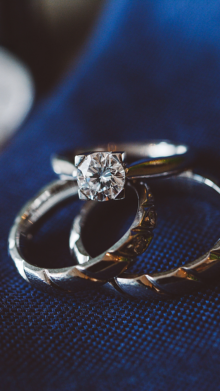 Anillo, Diamante, Joya, Anillo de Bodas, Plata. Wallpaper in 750x1334 Resolution