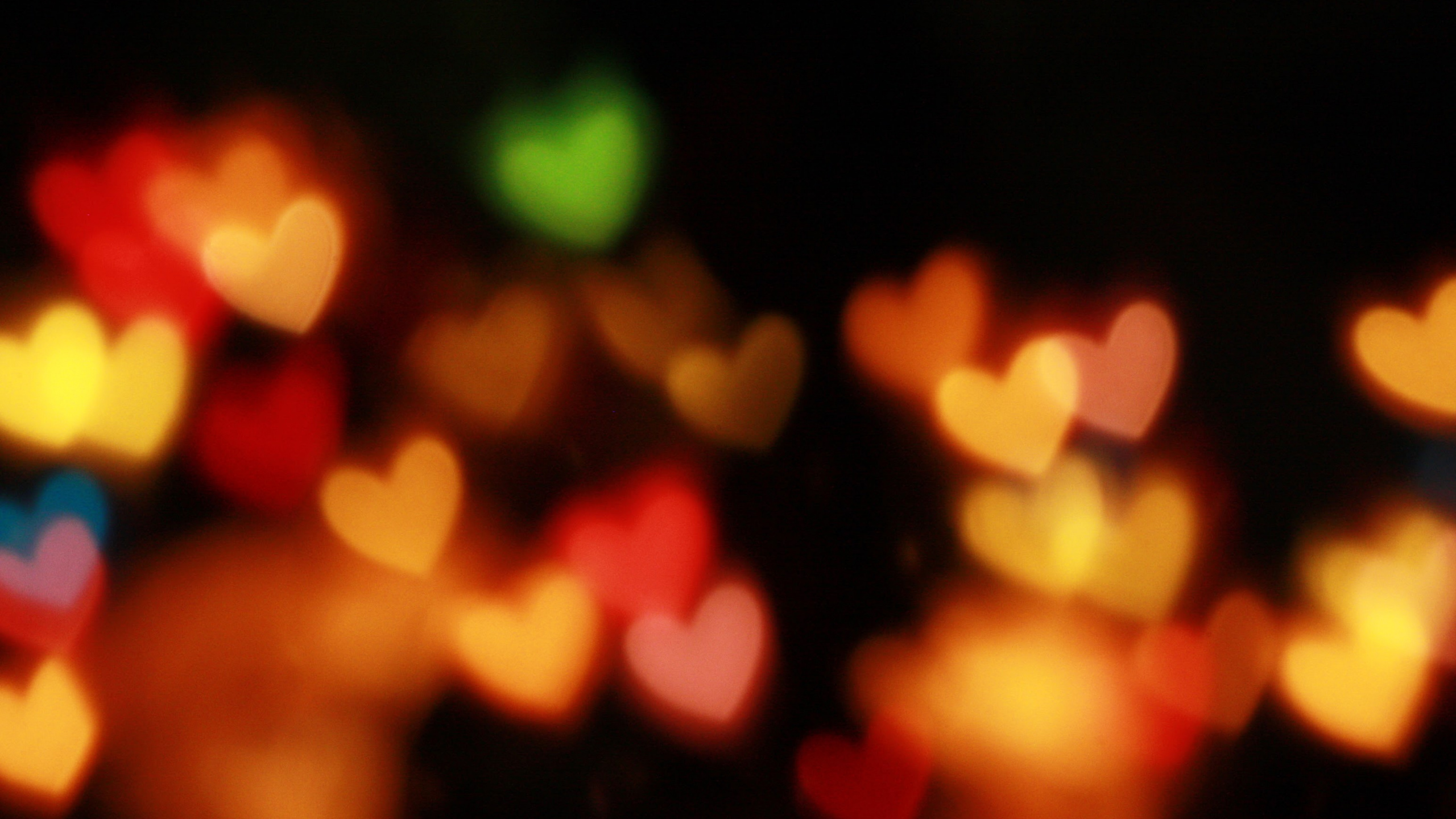 Red Yellow and Green Lights. Wallpaper in 2560x1440 Resolution