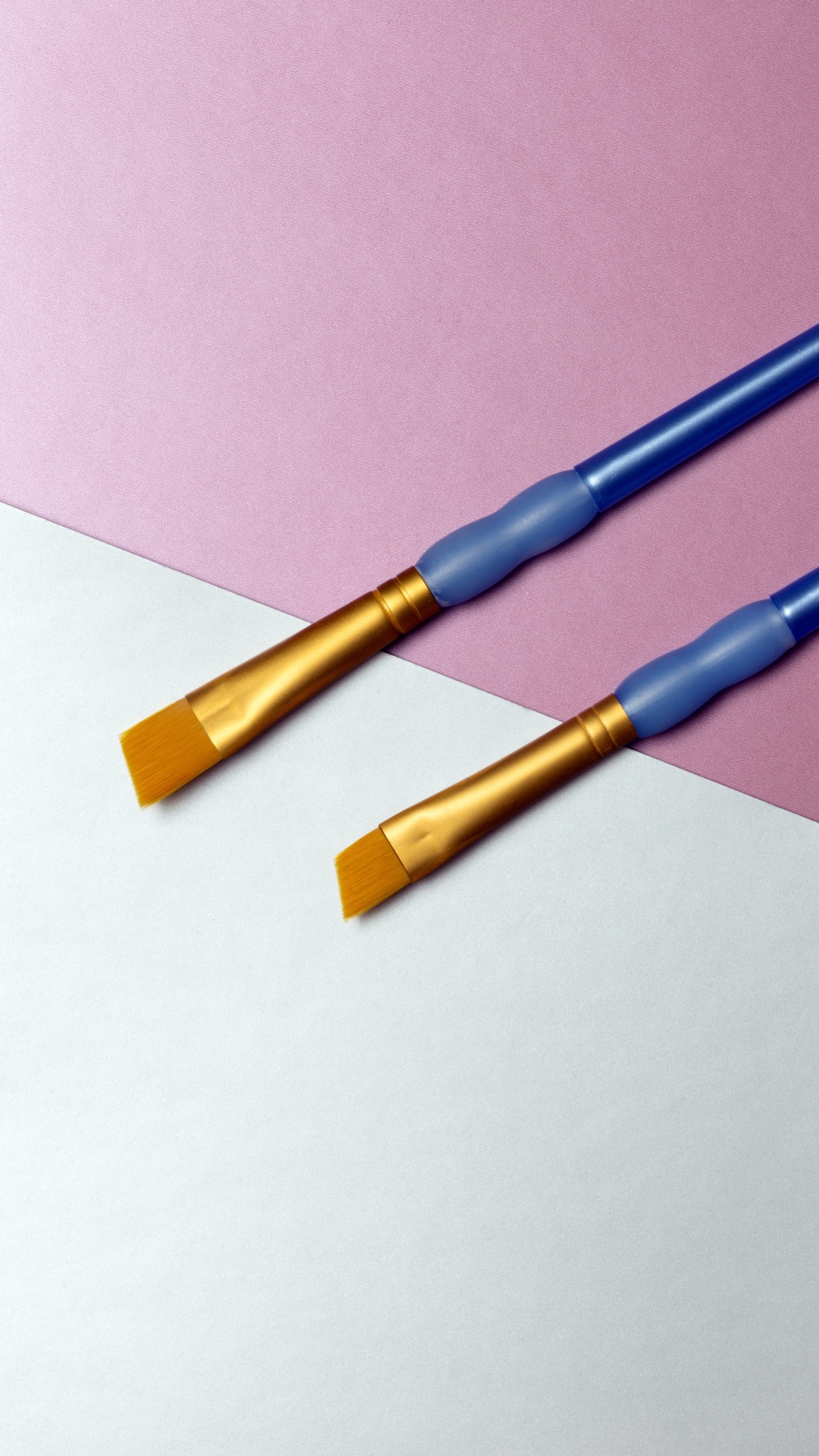 Herramienta de Mano de Madera Azul y Marrón. Wallpaper in 1080x1920 Resolution