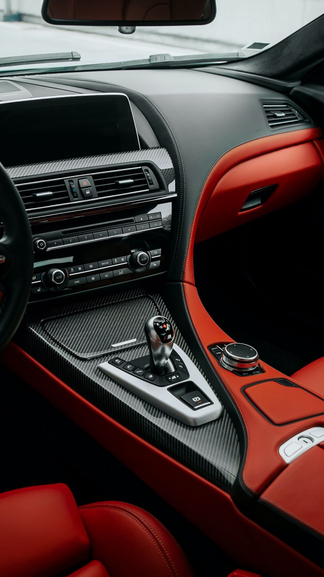 Sport Car Salon, Sports Car, Cars, Luxury Car, Aston Martin Virage. Wallpaper in 1080x1920 Resolution