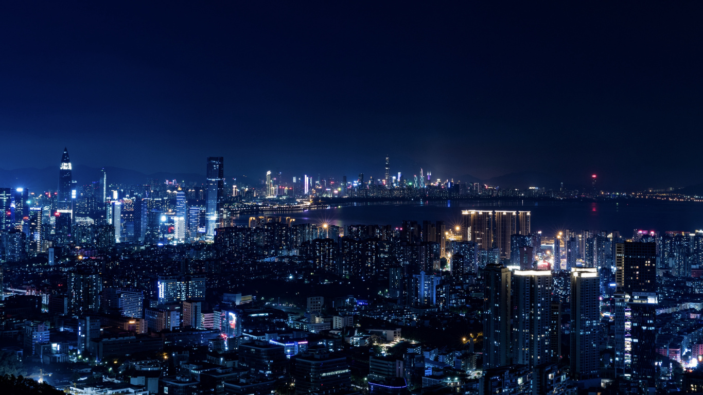 Ciudad Con Edificios de Gran Altura Durante la Noche.. Wallpaper in 1366x768 Resolution