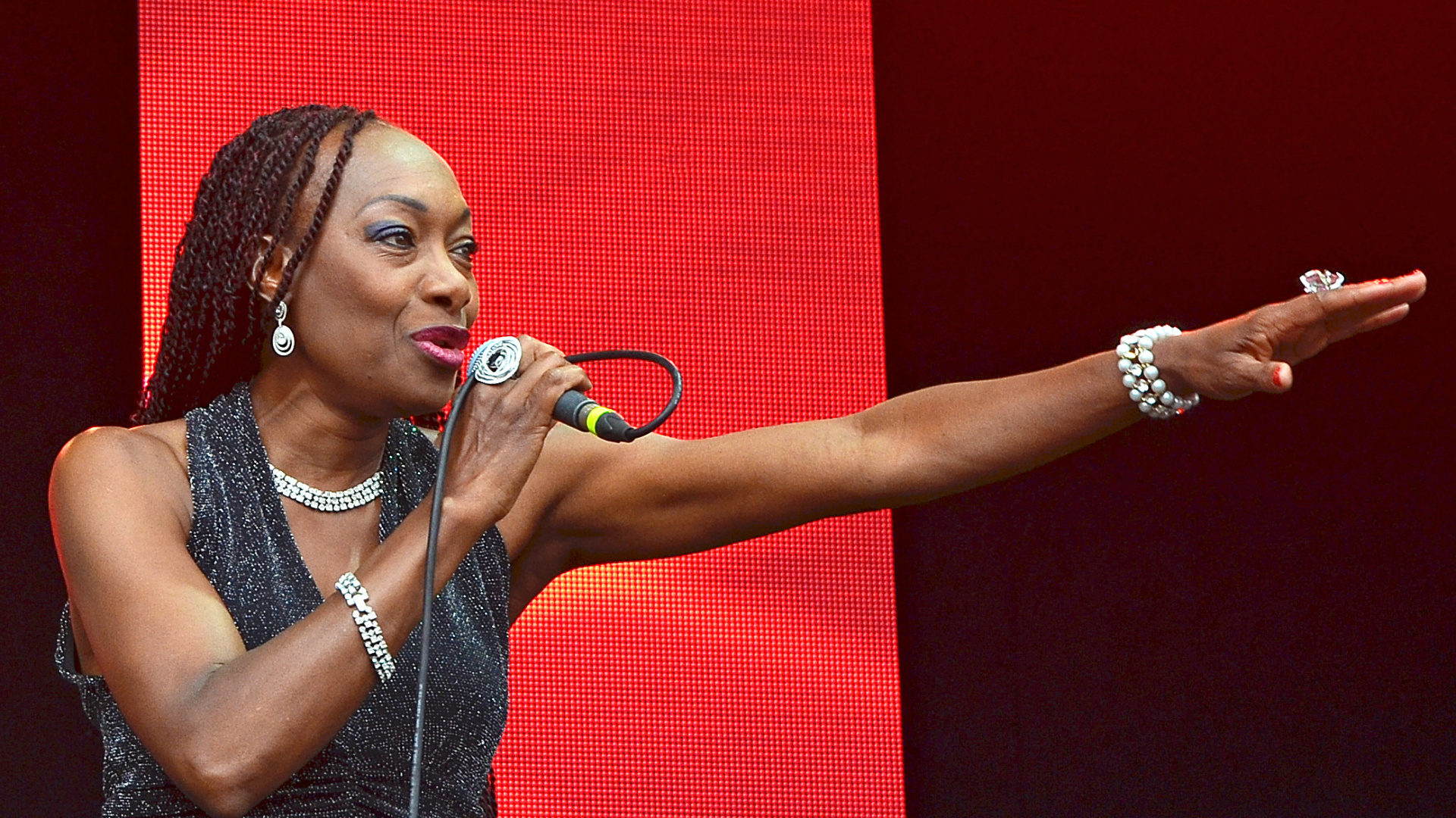 Montserrat, Music Artist, Performance, Singing, Performing Arts. Wallpaper in 1920x1080 Resolution