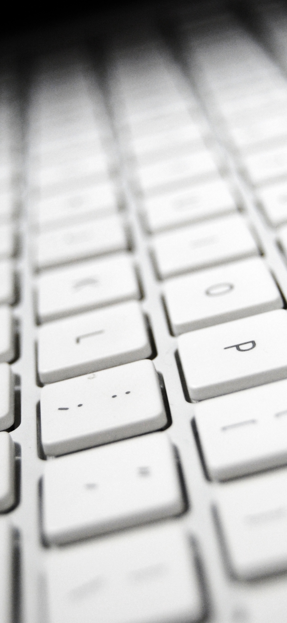 Teclado de Computadora Blanco y Negro. Wallpaper in 1125x2436 Resolution