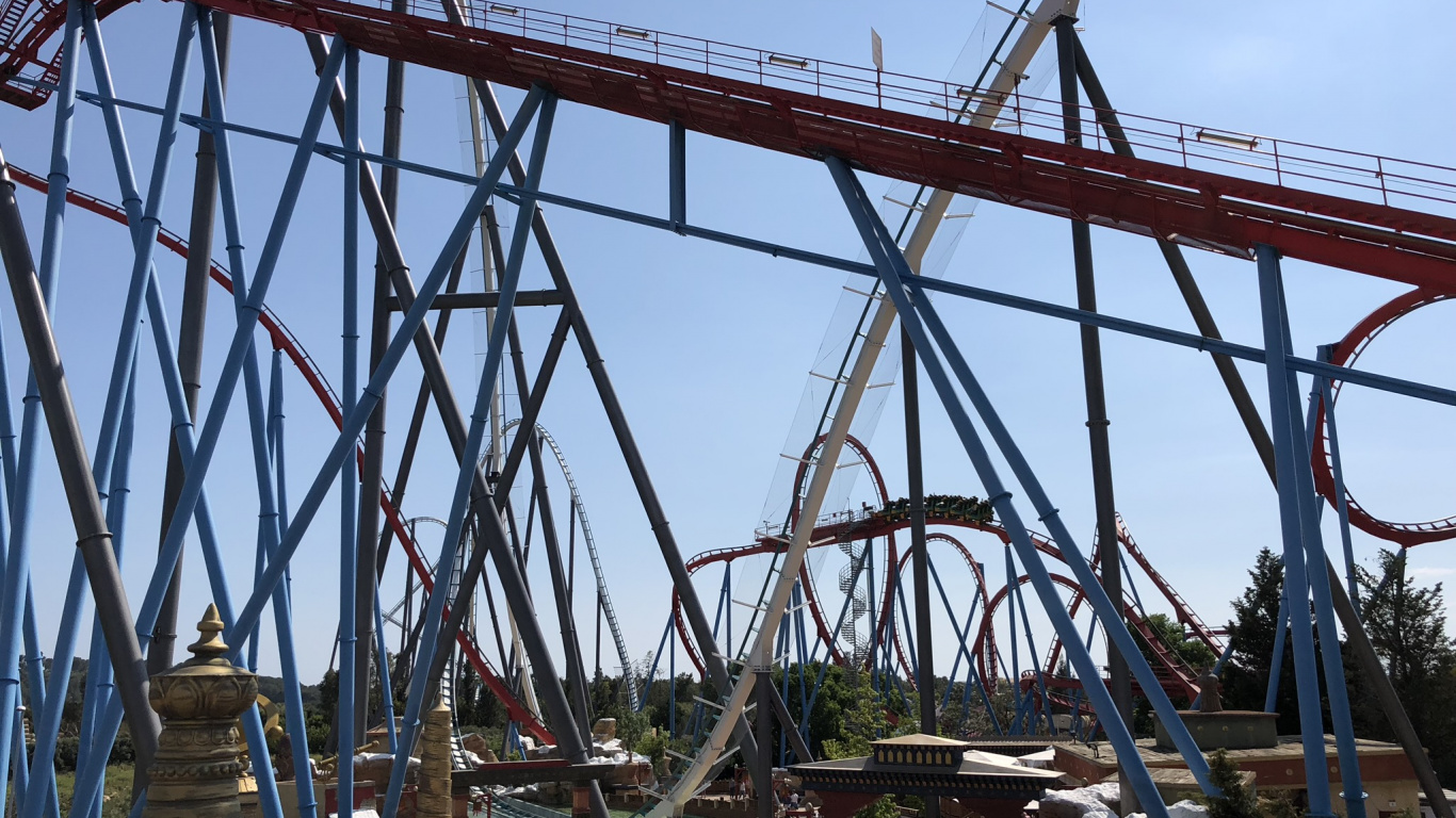 Roller Coaster, Tourist Attraction, Truss Bridge, Iron, Landmark. Wallpaper in 1366x768 Resolution