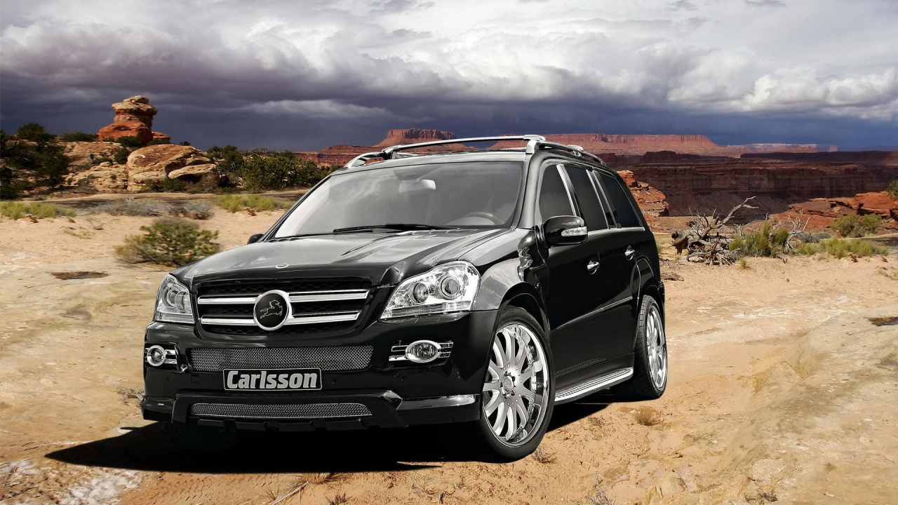 Black Mercedes Benz g Class Suv on Brown Field Under Blue and White Sunny Cloudy Sky. Wallpaper in 1280x720 Resolution