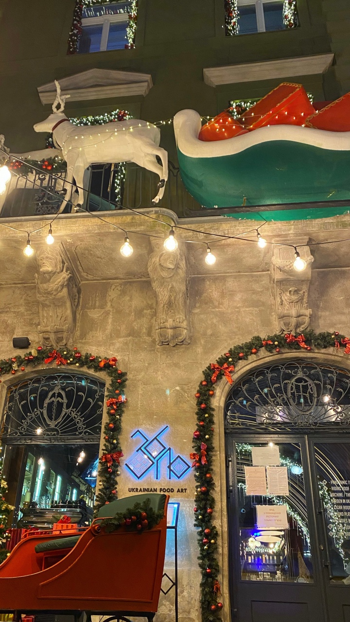 Lighting, Christmas, Holiday, Christmas Decoration, Interior Design. Wallpaper in 720x1280 Resolution