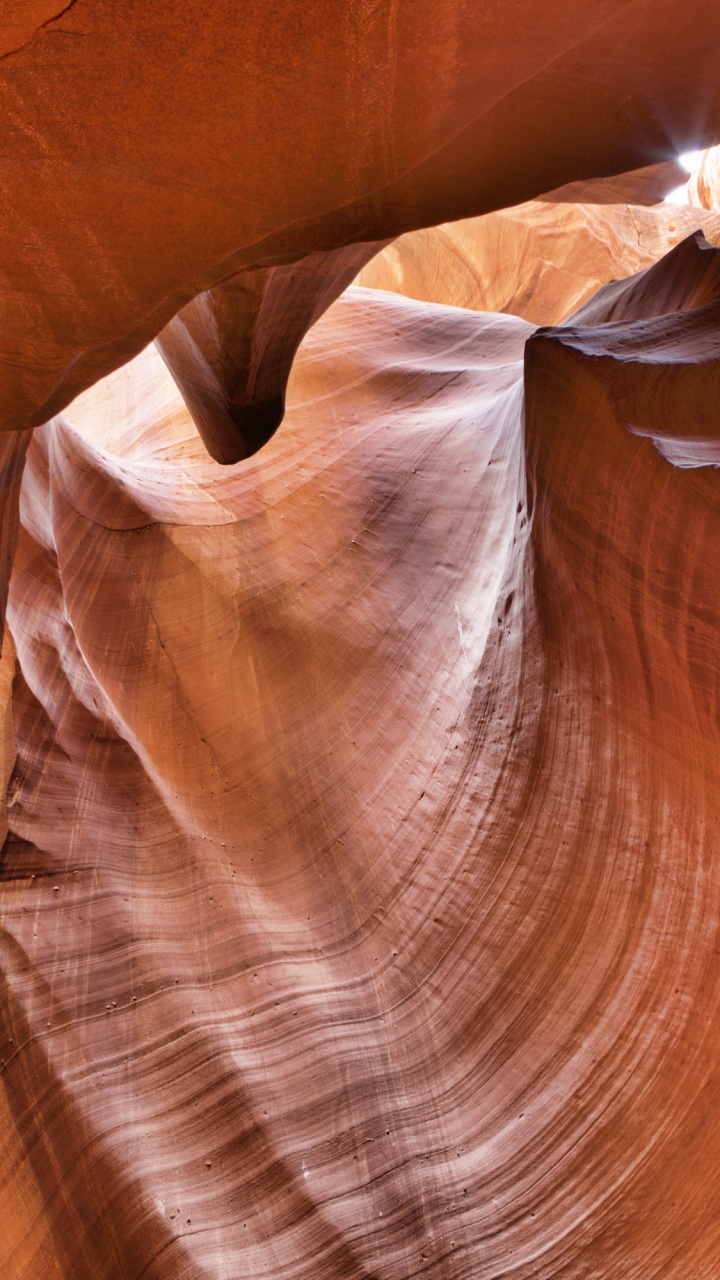 Formation Rocheuse Brune et Blanche. Wallpaper in 720x1280 Resolution