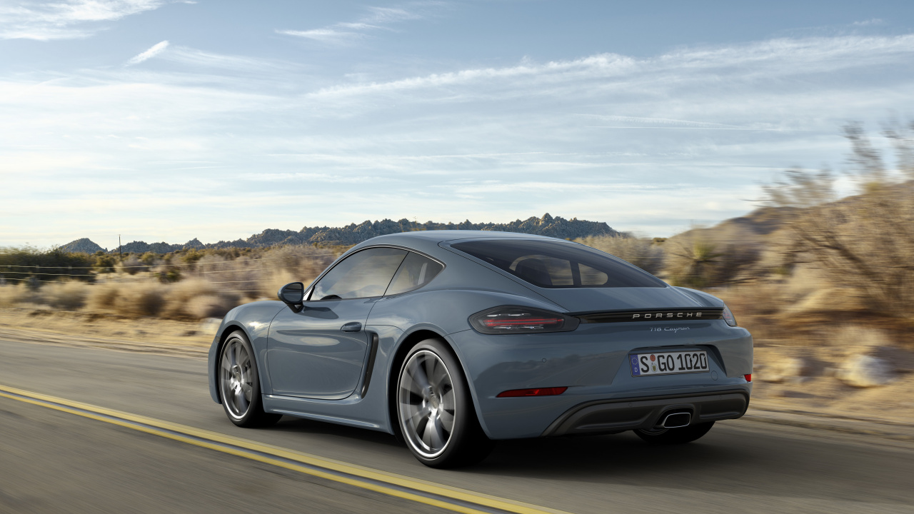 Black Audi r 8 on Road During Daytime. Wallpaper in 1280x720 Resolution