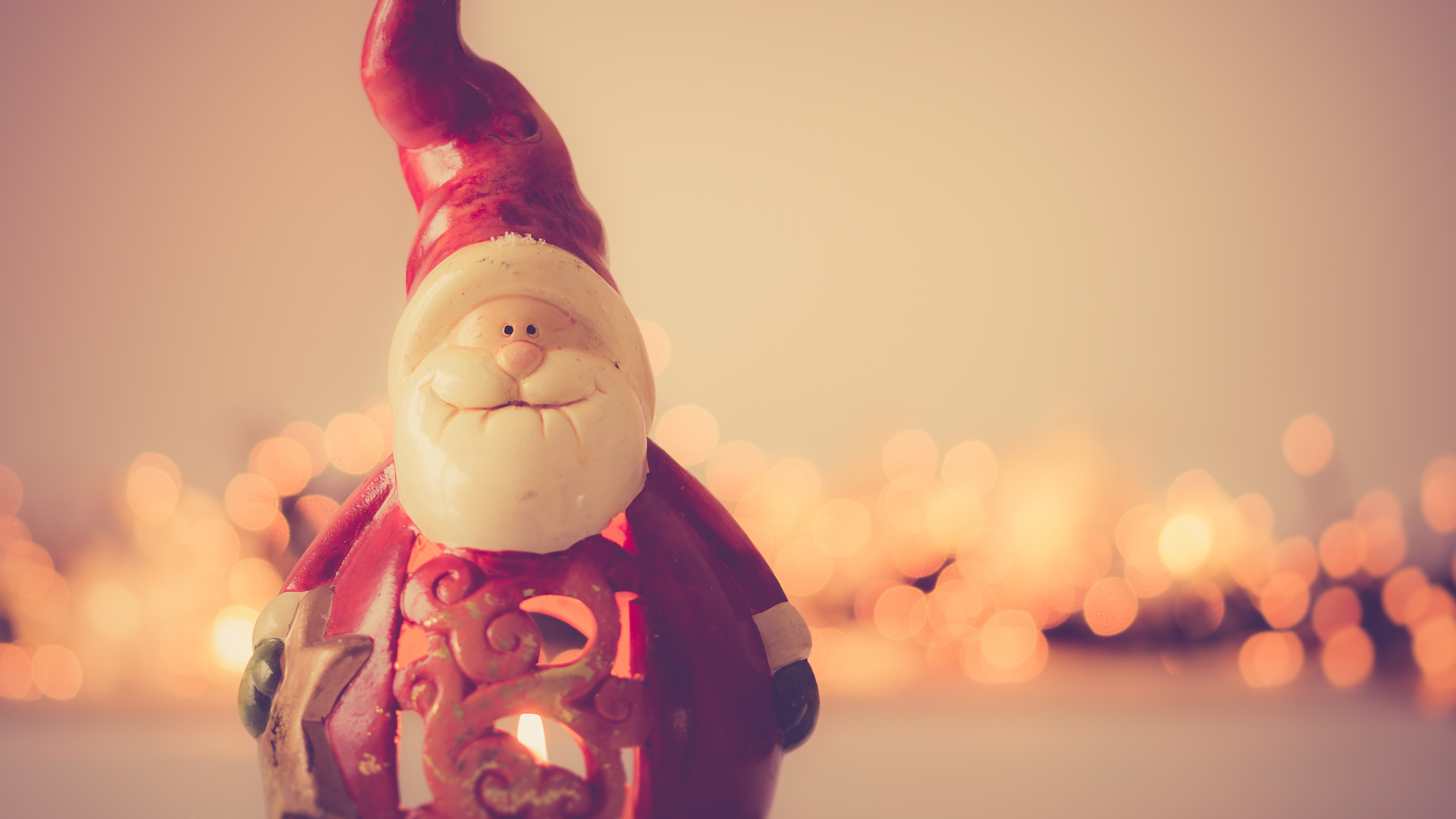 Santa Claus, Le Jour De Noël, Pink, Lumière, Nain de Jardin. Wallpaper in 3840x2160 Resolution