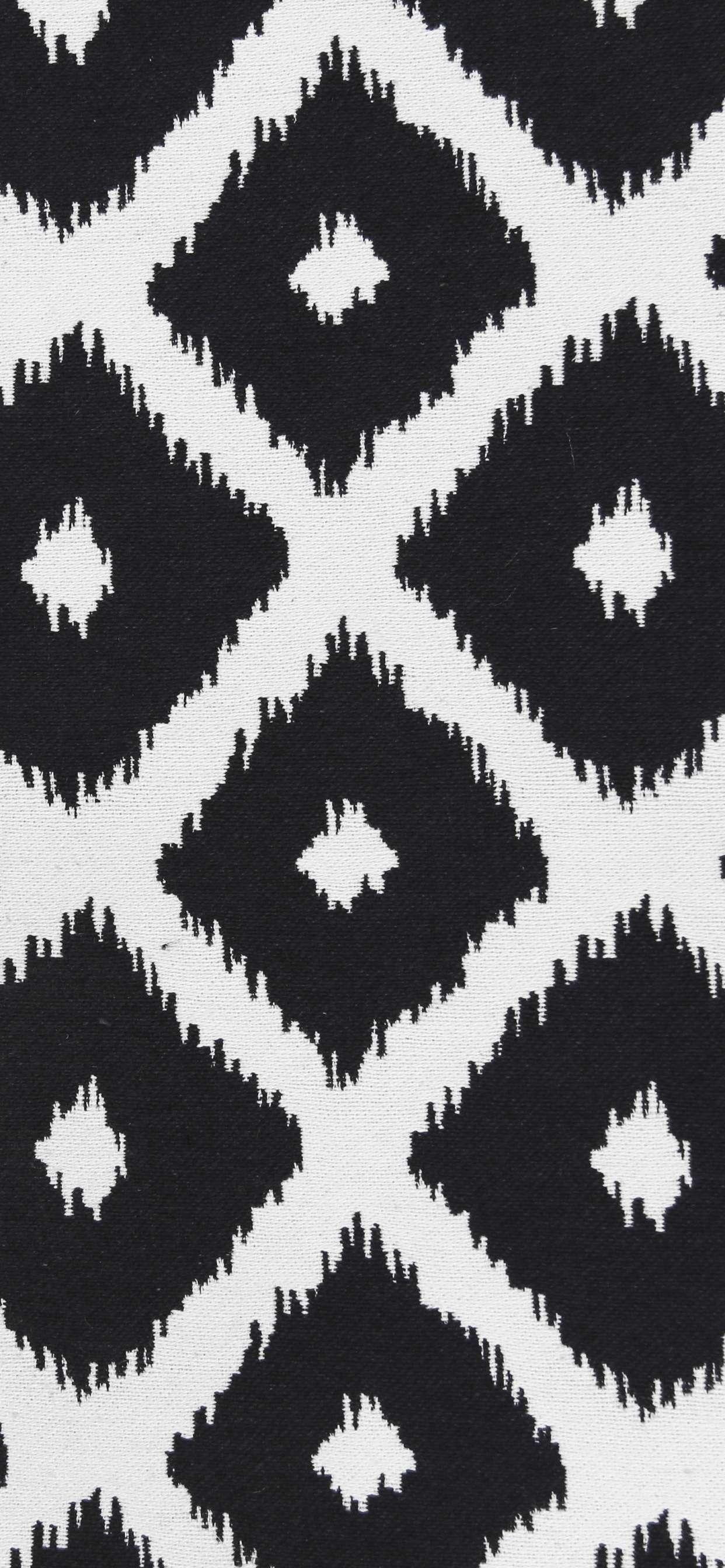 Schwarz-weiß Kariertes Textil. Wallpaper in 1242x2688 Resolution