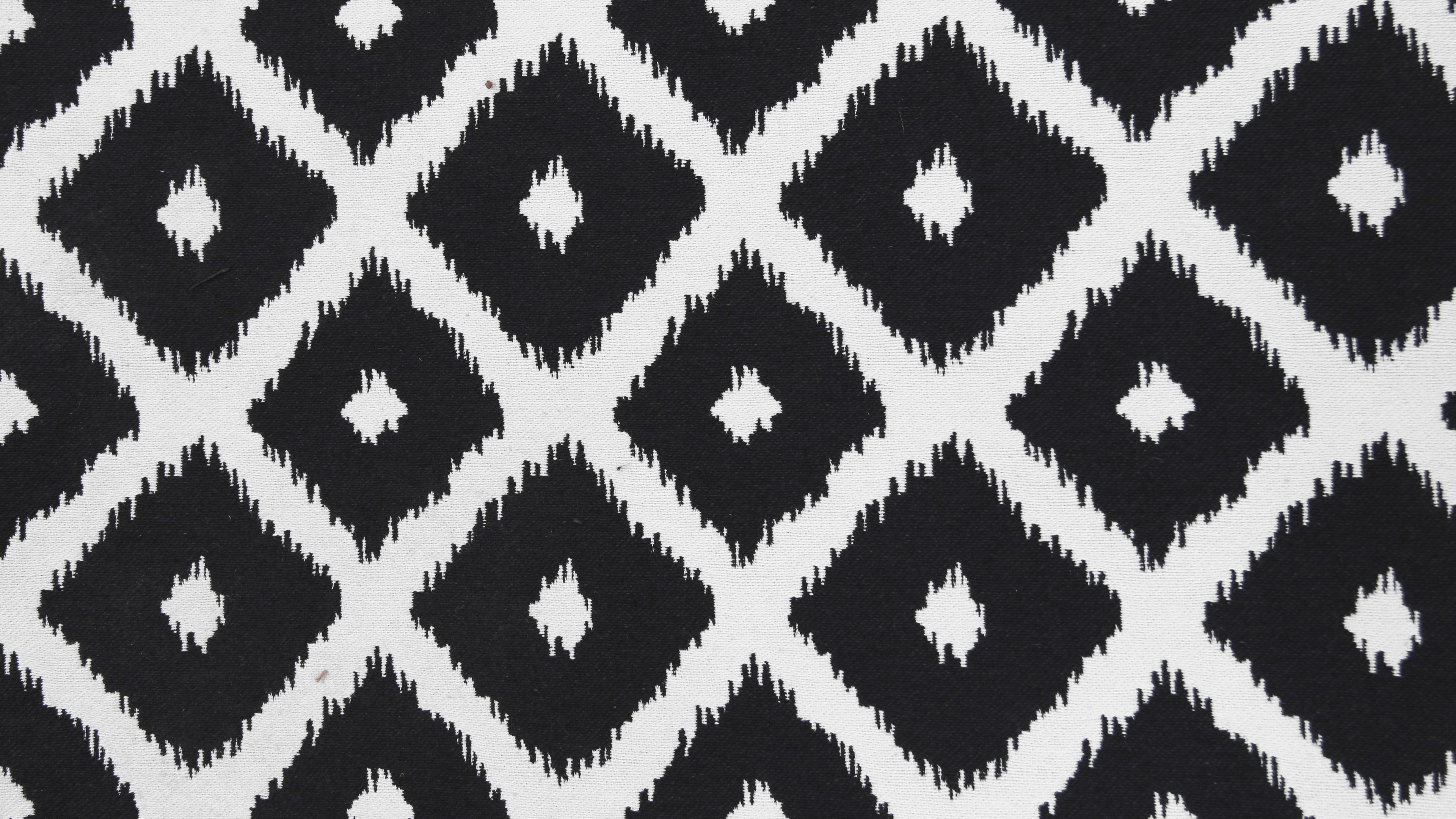 Textile à Carreaux Noir et Blanc. Wallpaper in 3840x2160 Resolution