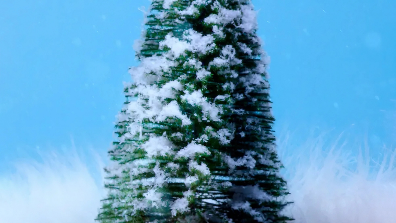 Christmas Tree, Christmas, Christmas Ornament, Christmas Day. Wallpaper in 1366x768 Resolution