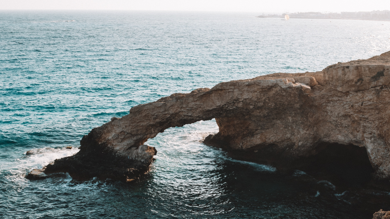 Sea, Coast, Body of Water, Rock, Ocean. Wallpaper in 1280x720 Resolution