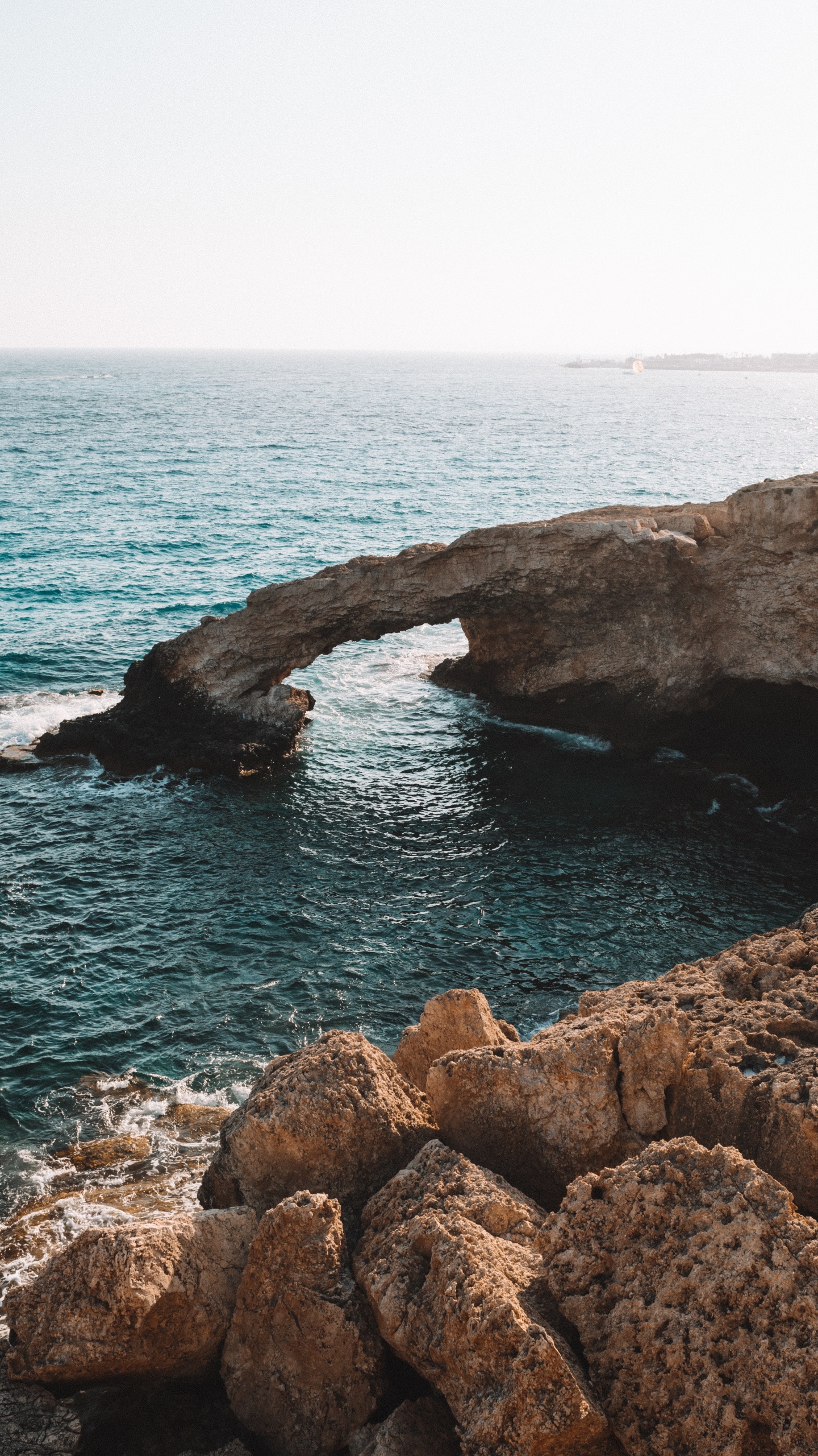 Sea, Coast, Body of Water, Rock, Ocean. Wallpaper in 1440x2560 Resolution