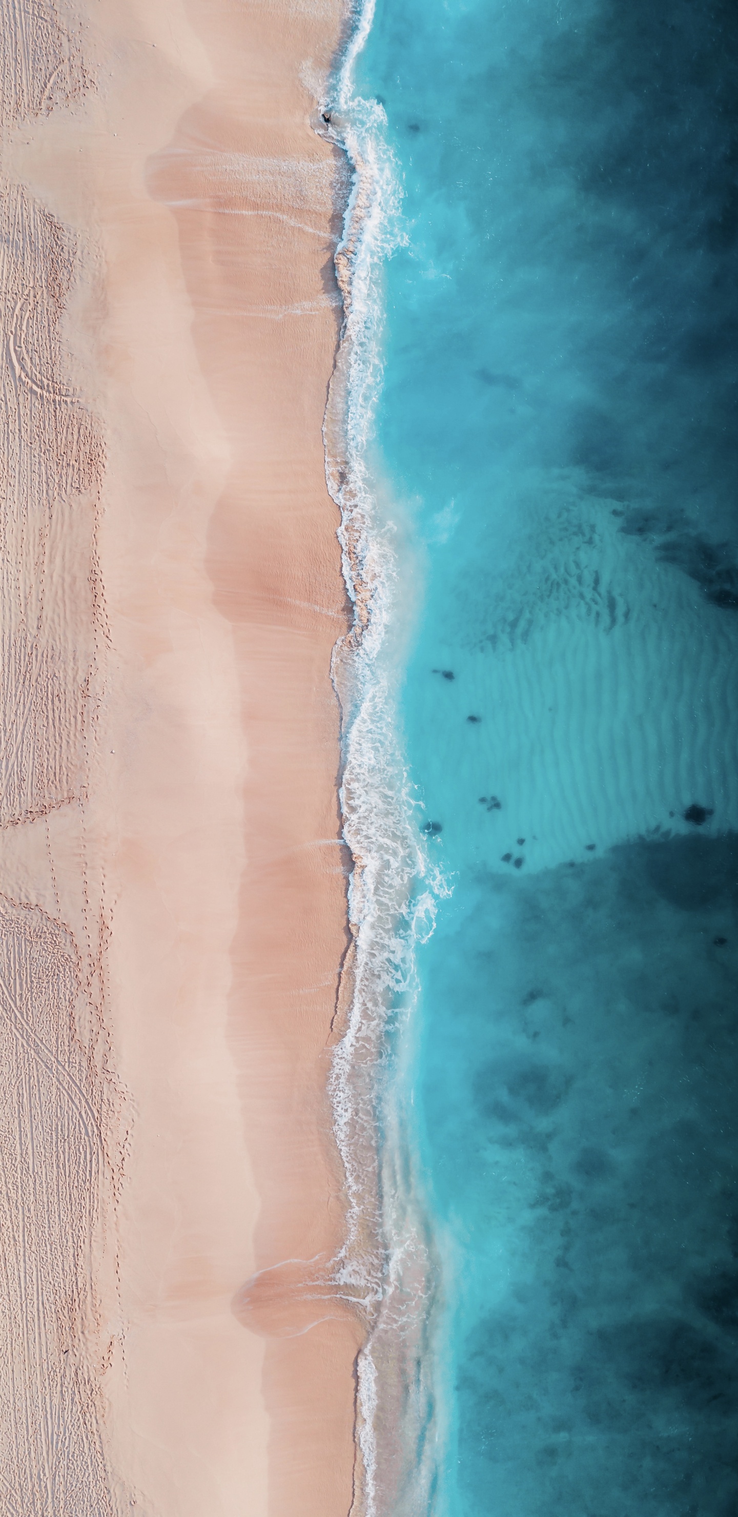 Eau, Azure, Plage, Sand, Rive. Wallpaper in 1440x2960 Resolution