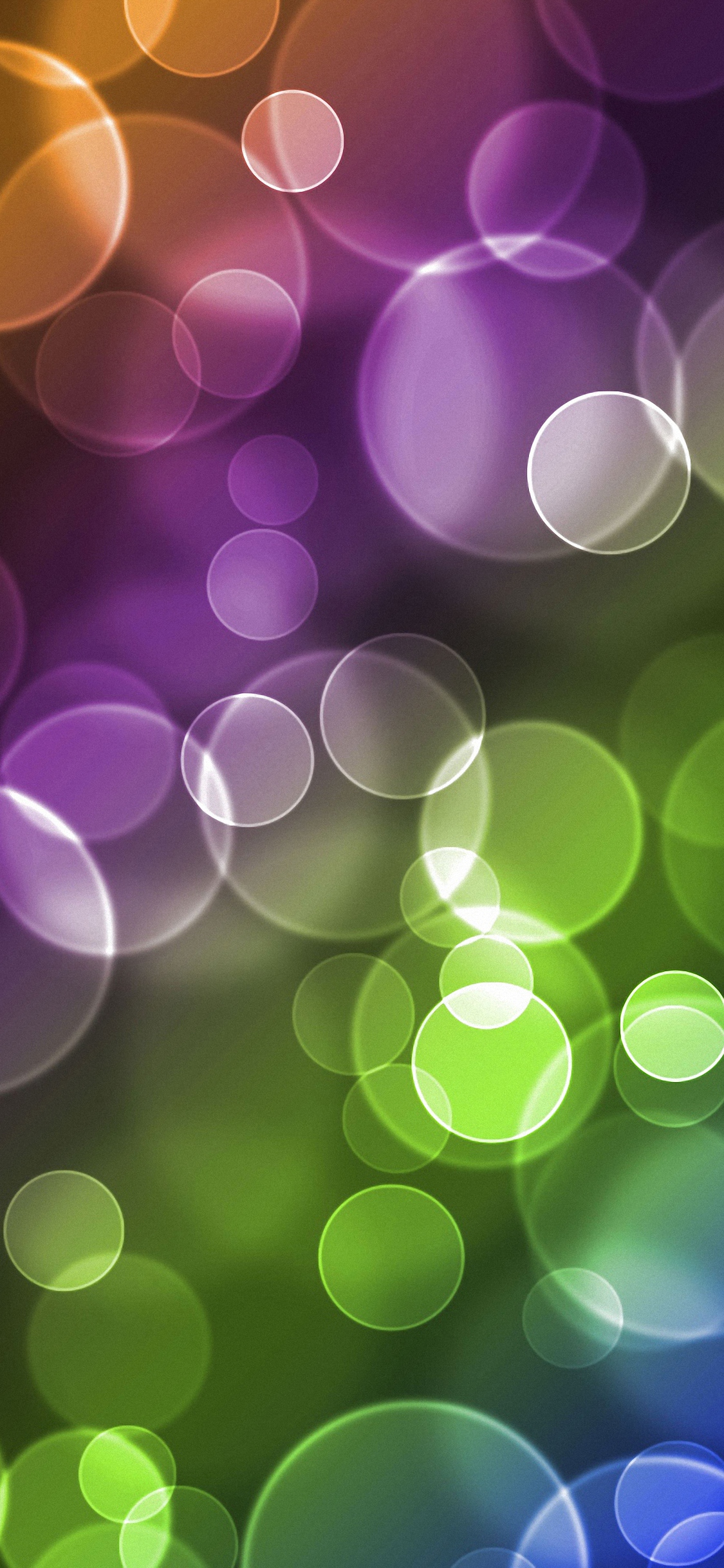 Grüne Und Weiße Bokeh-Lichter. Wallpaper in 1125x2436 Resolution