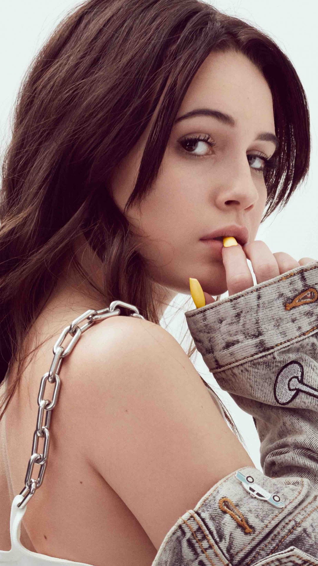 Bea Miller, Aurora, Haar, Schönheit, Haut. Wallpaper in 1080x1920 Resolution