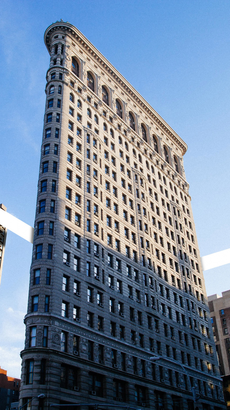Bâtiment en Béton Blanc et Marron. Wallpaper in 750x1334 Resolution