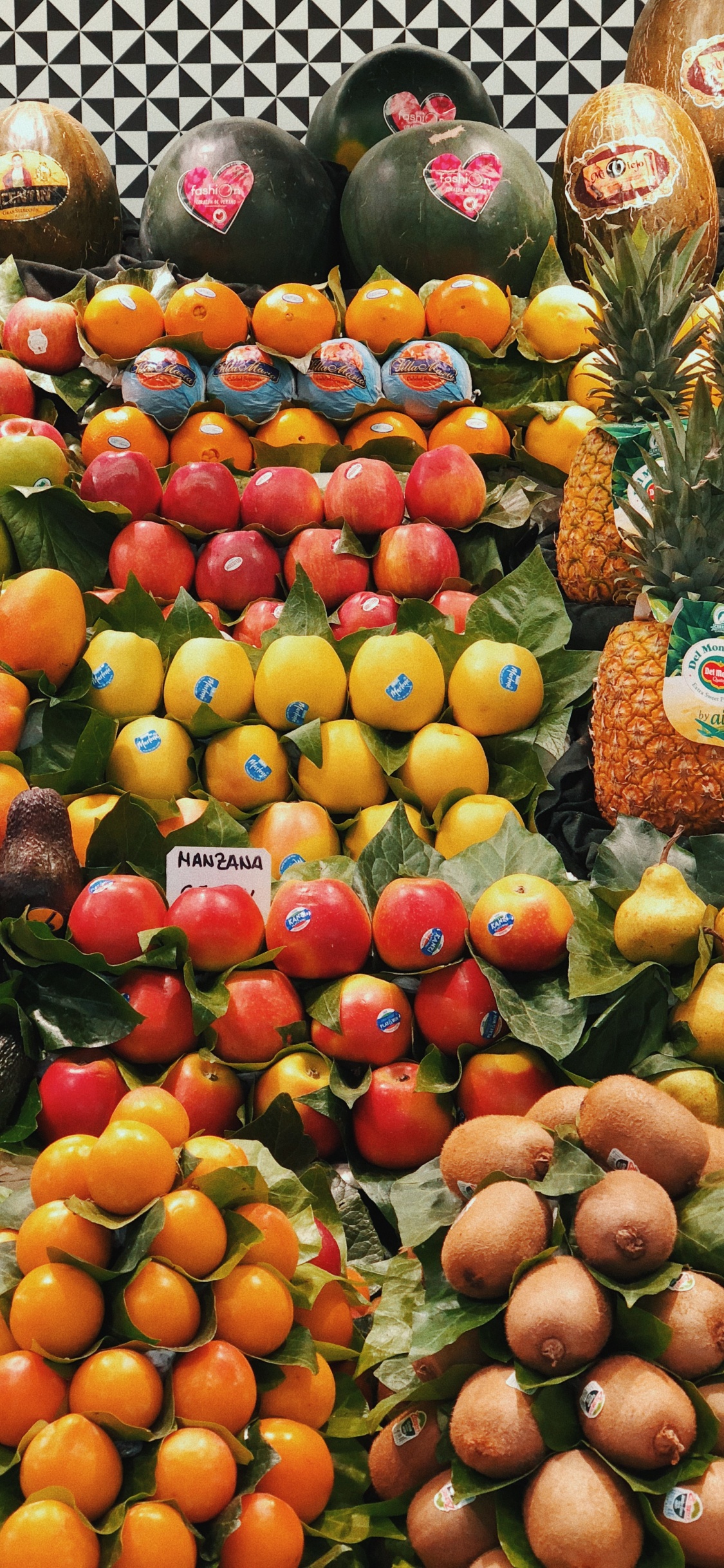 Natural Foods, Vegetable, Natural Food, Grocery Store, Winter Squash. Wallpaper in 1125x2436 Resolution