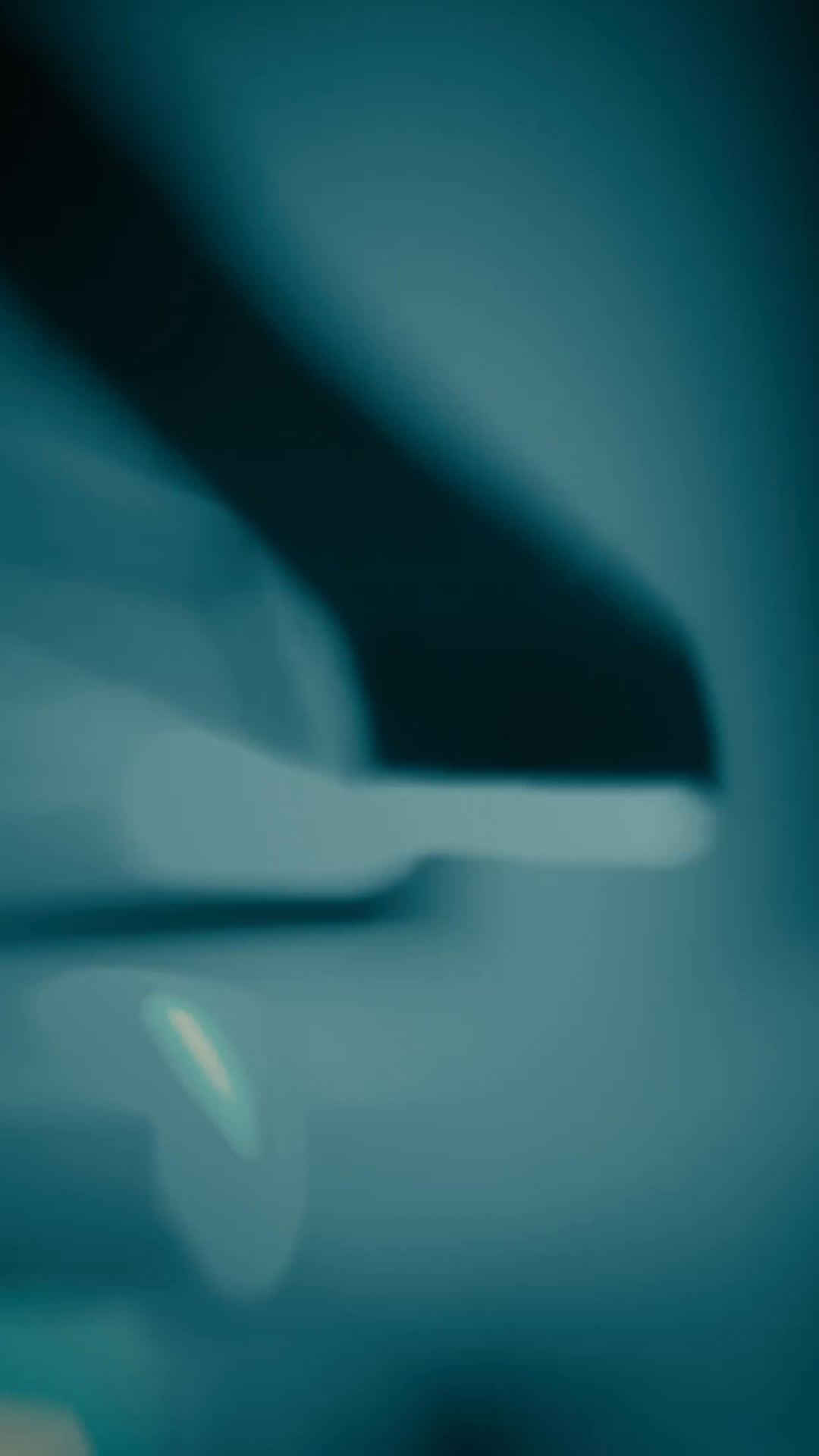 Luz Blanca en Cuarto Oscuro. Wallpaper in 1080x1920 Resolution