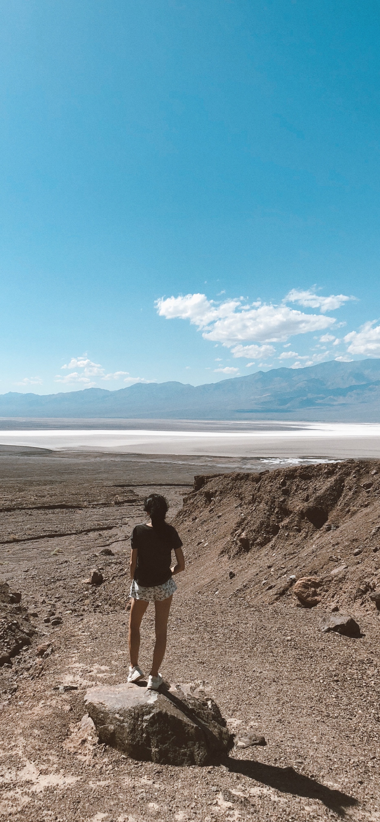 Desserts, Soil, Sand, Badlands, Aeolian Landform. Wallpaper in 1242x2688 Resolution