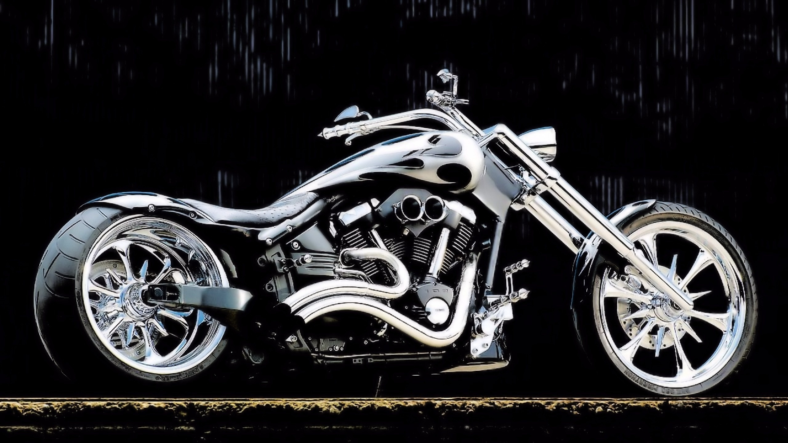 Silbernes Und Schwarzes Cruiser-Motorrad. Wallpaper in 2560x1440 Resolution