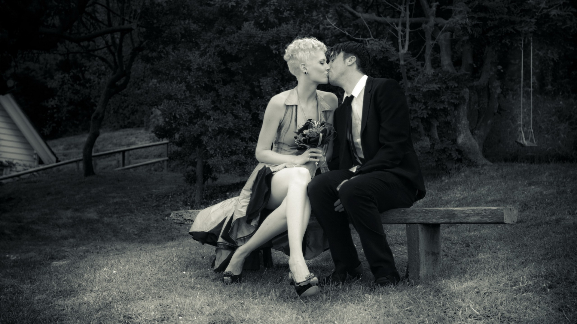 Kiss, Black, Sitting, Romance, Couple. Wallpaper in 1920x1080 Resolution