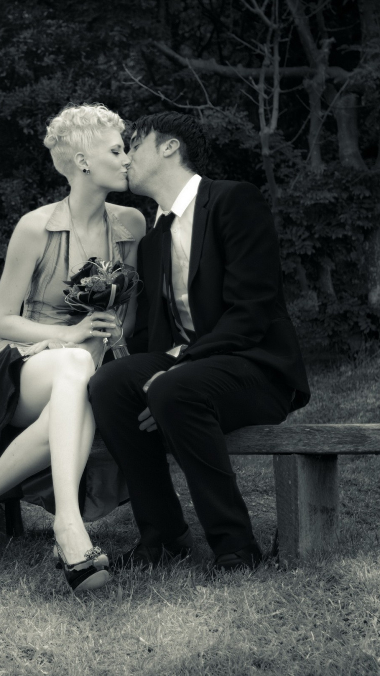 Kiss, Black, Sitting, Romance, Couple. Wallpaper in 750x1334 Resolution