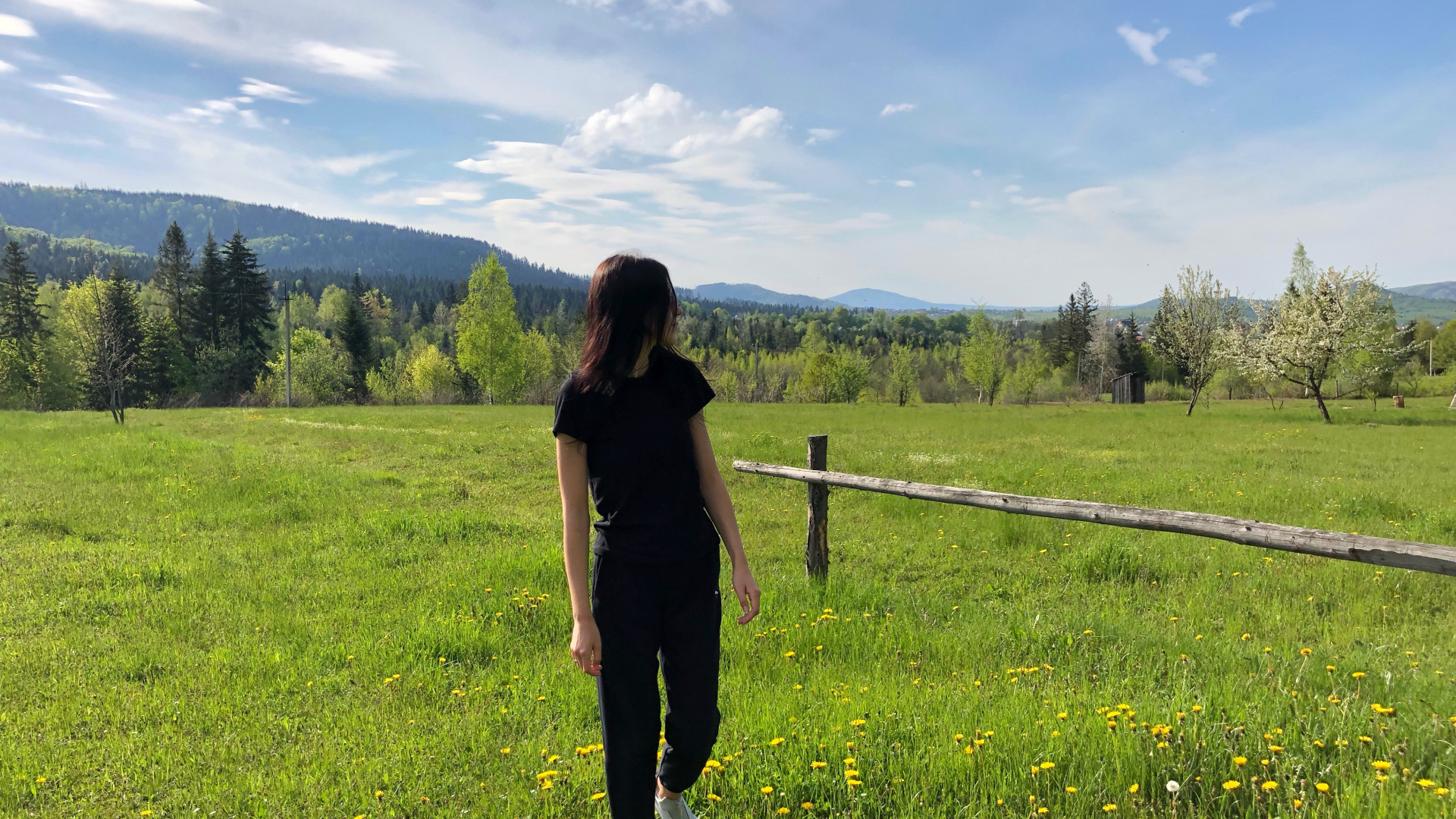 Grassland, Natural Environment, Pasture, People in Nature, Field. Wallpaper in 1920x1080 Resolution