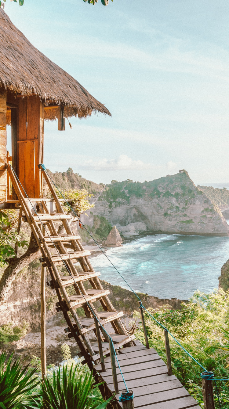 Aussichtspunkt Tausend Inseln, Klippenabfluss, Kelingking Strand Nusa Penida, Bali, Goa Giri Putri-Tempel. Wallpaper in 750x1334 Resolution