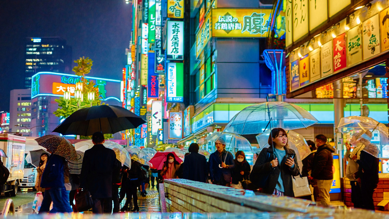 People Walking on Street During Night Time. Wallpaper in 1280x720 Resolution