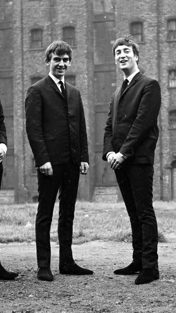 Die Beatles, Stehend, Anzug, Film, Mensch. Wallpaper in 750x1334 Resolution