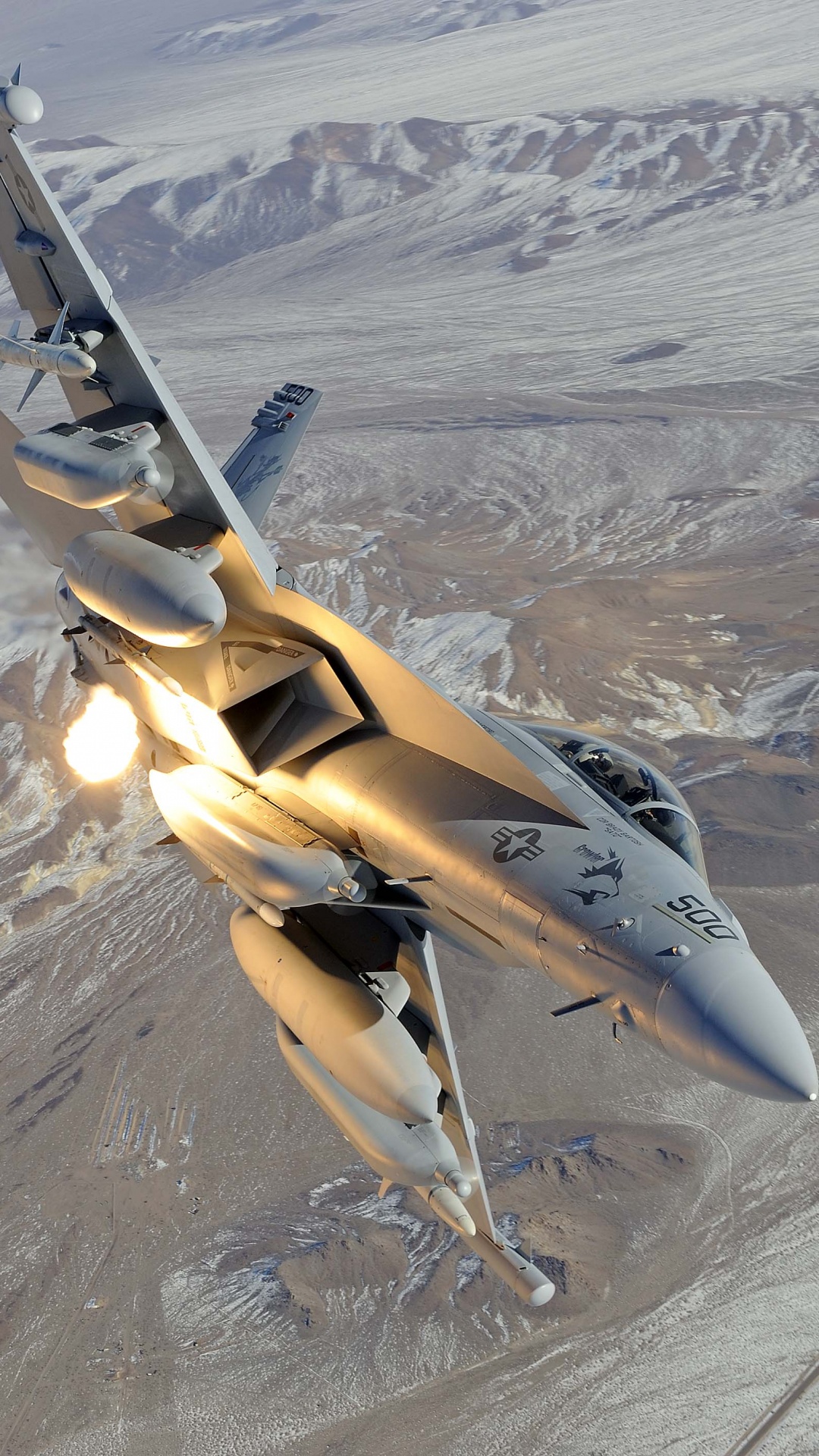 Grauer Kampfjet Auf Schneebedecktem Boden Tagsüber. Wallpaper in 1080x1920 Resolution