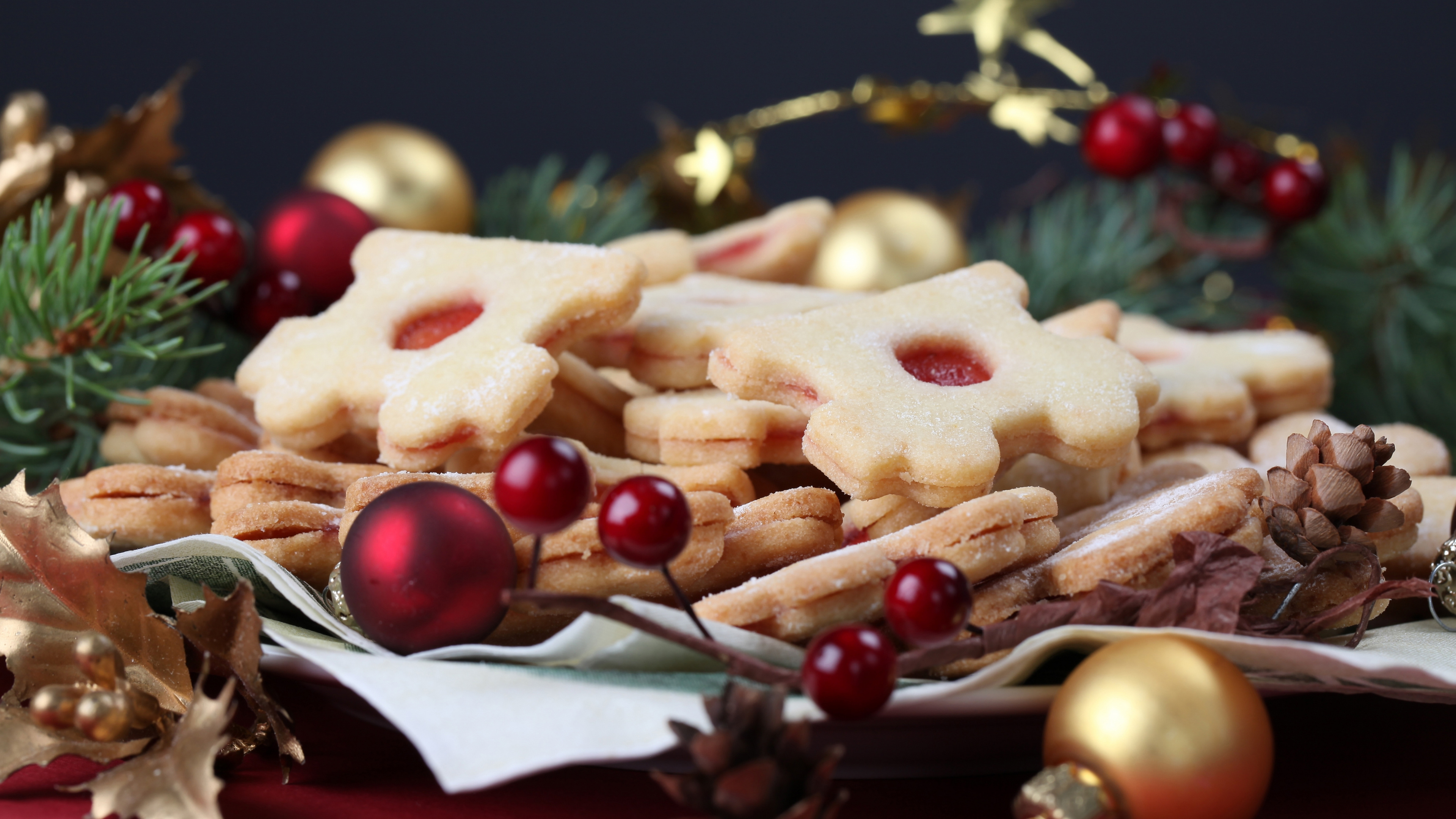 El Día De Navidad, la Navidad de Galletas, Postre, Alimento, Plato. Wallpaper in 3840x2160 Resolution