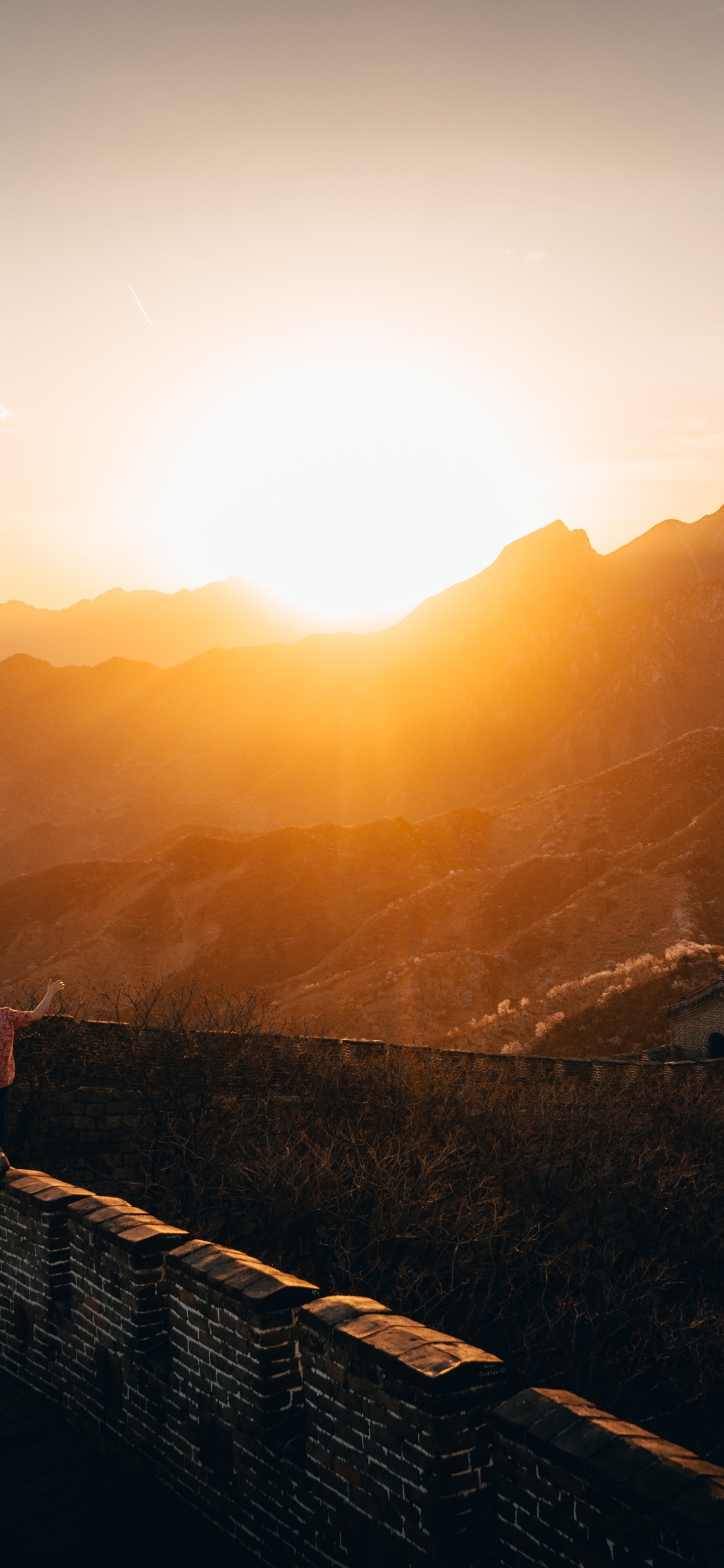 Licht, Naturlandschaft, Sonnenuntergang, Sonne, Cloud Computing. Wallpaper in 1125x2436 Resolution