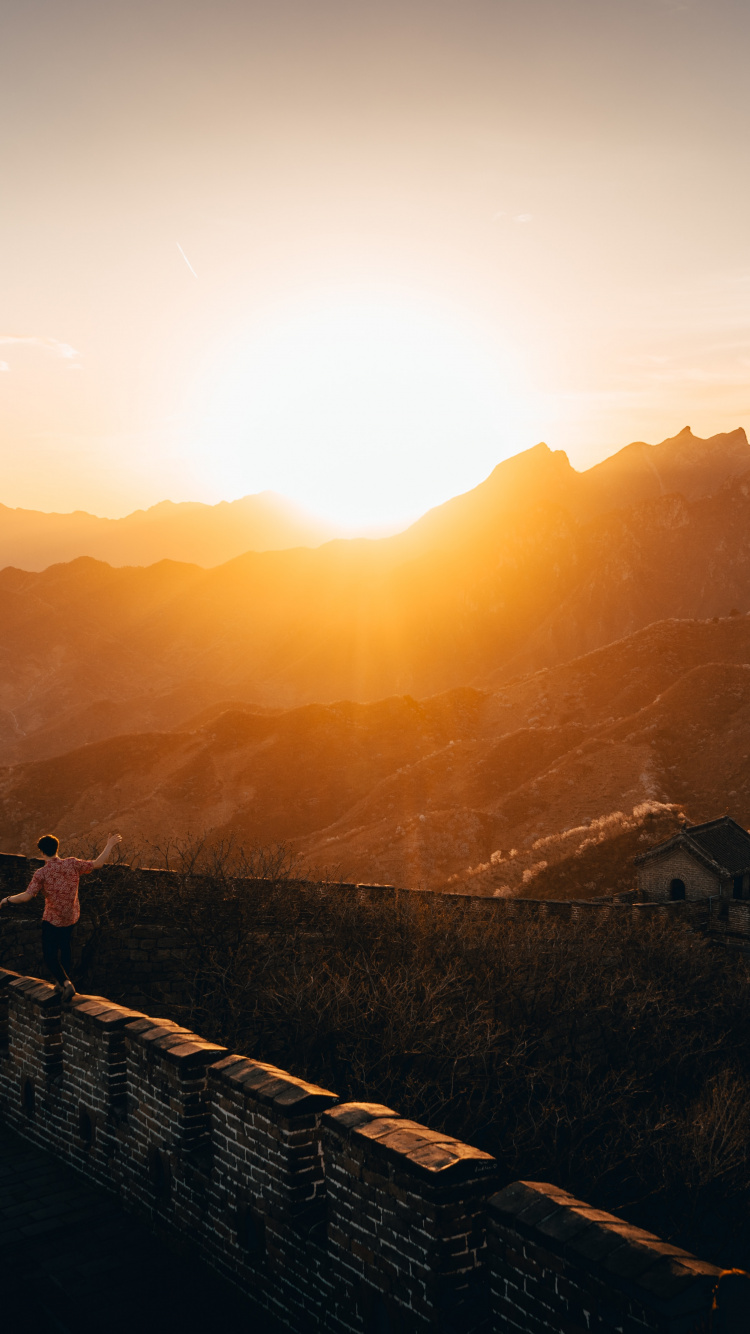 Licht, Naturlandschaft, Sonnenuntergang, Sonne, Cloud Computing. Wallpaper in 750x1334 Resolution