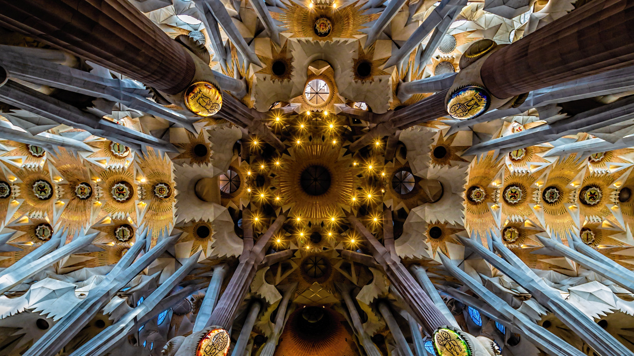 Gold and Silver Floral Ceiling. Wallpaper in 1280x720 Resolution