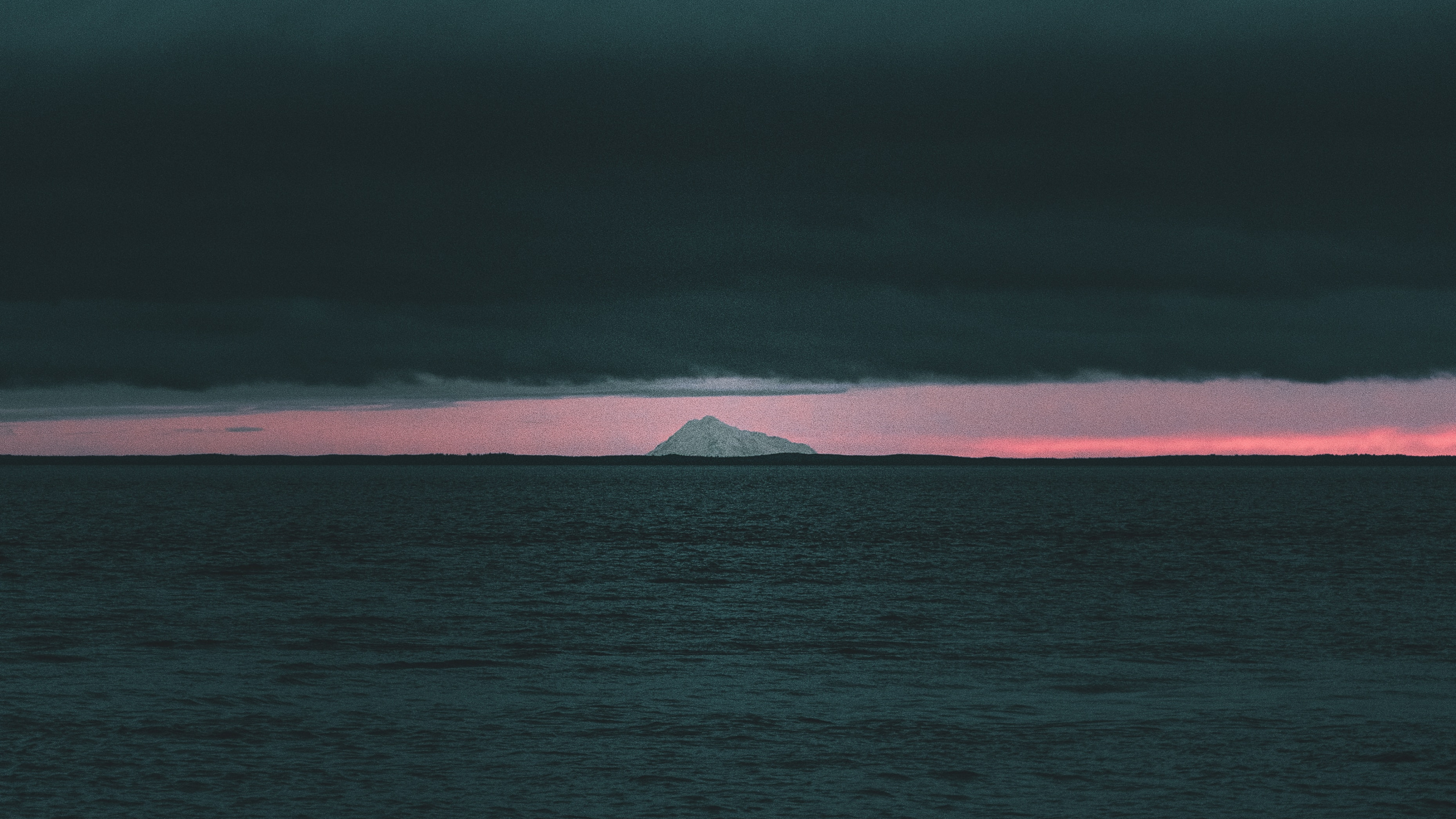 Horizon, Cumulus, Sea, Wind Wave, Cloud. Wallpaper in 2560x1440 Resolution