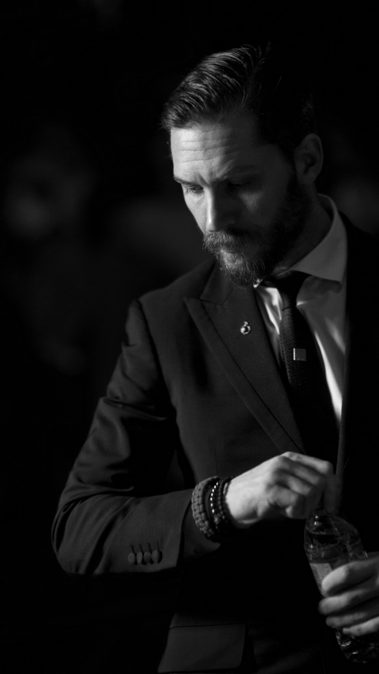 Portrait, Schwarz Und Weiß, Monochrom, Gesichtsbehaarung, Musiker. Wallpaper in 750x1334 Resolution