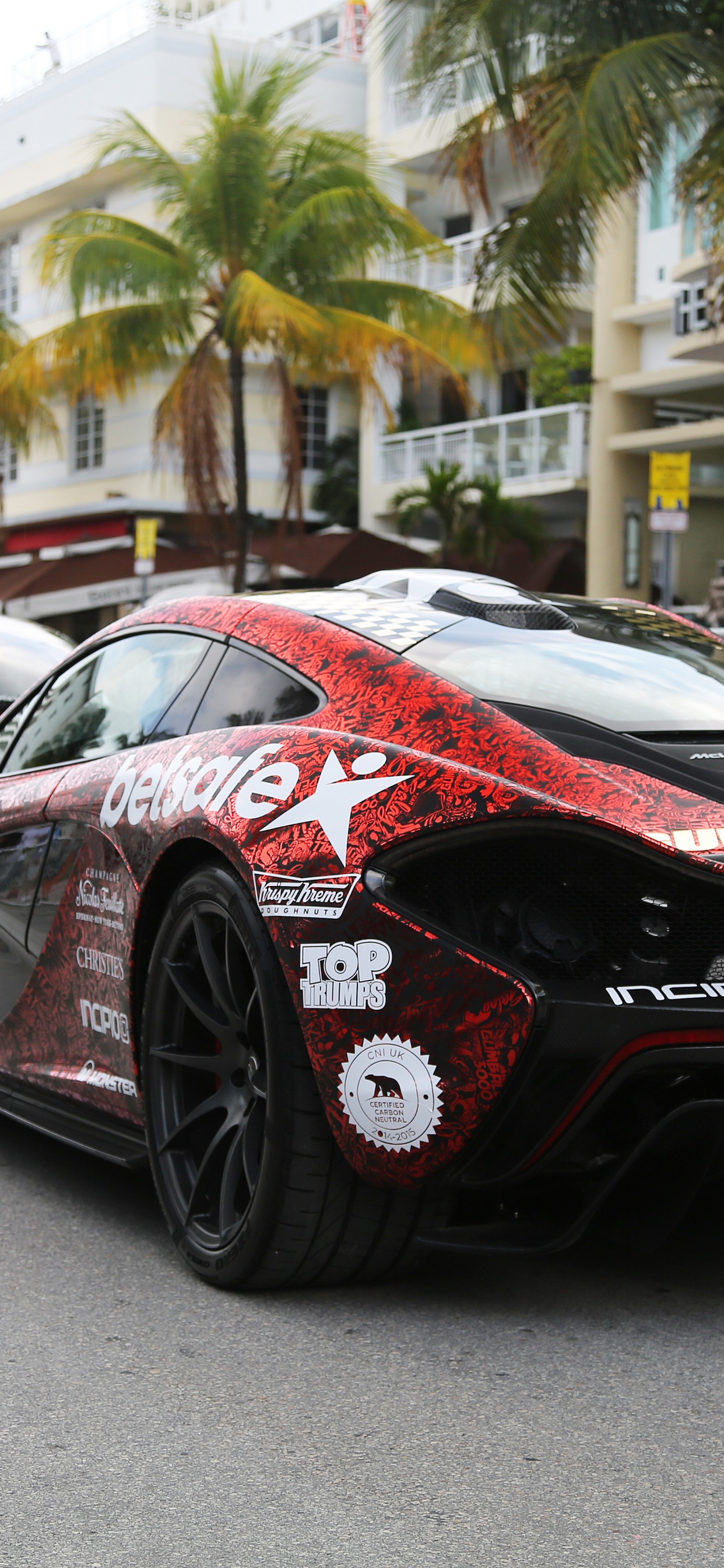 Hotel Loews Miami Beach, Carro de Lujo, Coche, Deportivo, Tuning. Wallpaper in 1242x2688 Resolution