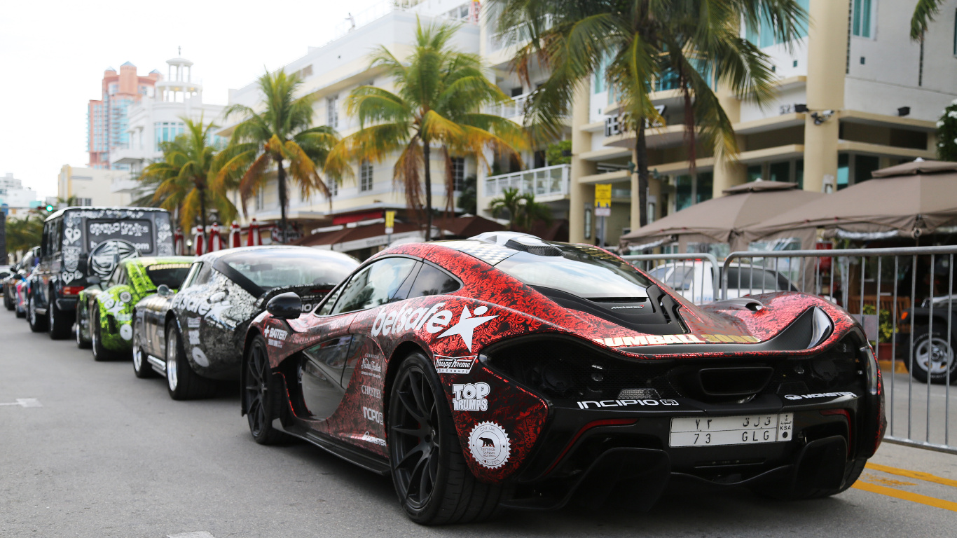 Hotel Loews Miami Beach, Carro de Lujo, Coche, Deportivo, Tuning. Wallpaper in 1366x768 Resolution