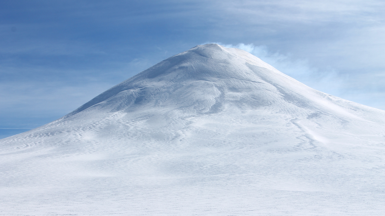 White Snow Covered Mountain Under Blue Sky During Daytime. Wallpaper in 1280x720 Resolution