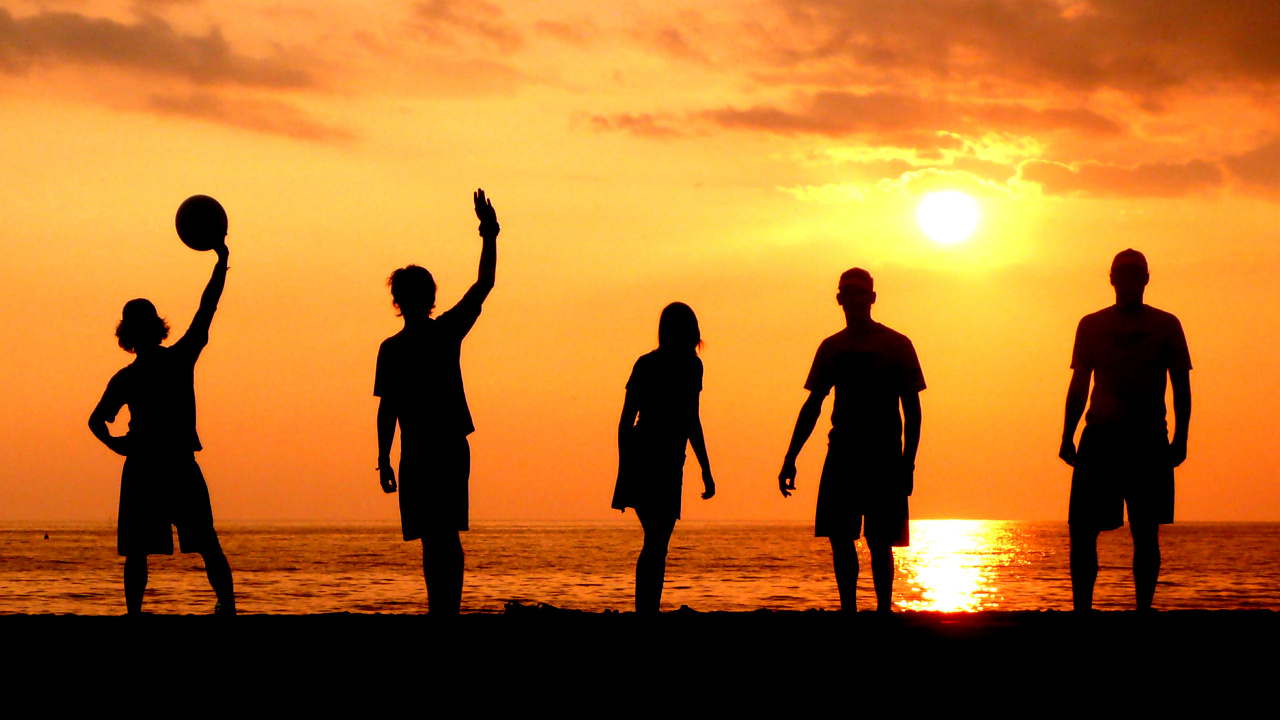 Disco Volador Estilo Libre, Silueta, Diversión, Puesta, Mañana. Wallpaper in 1280x720 Resolution