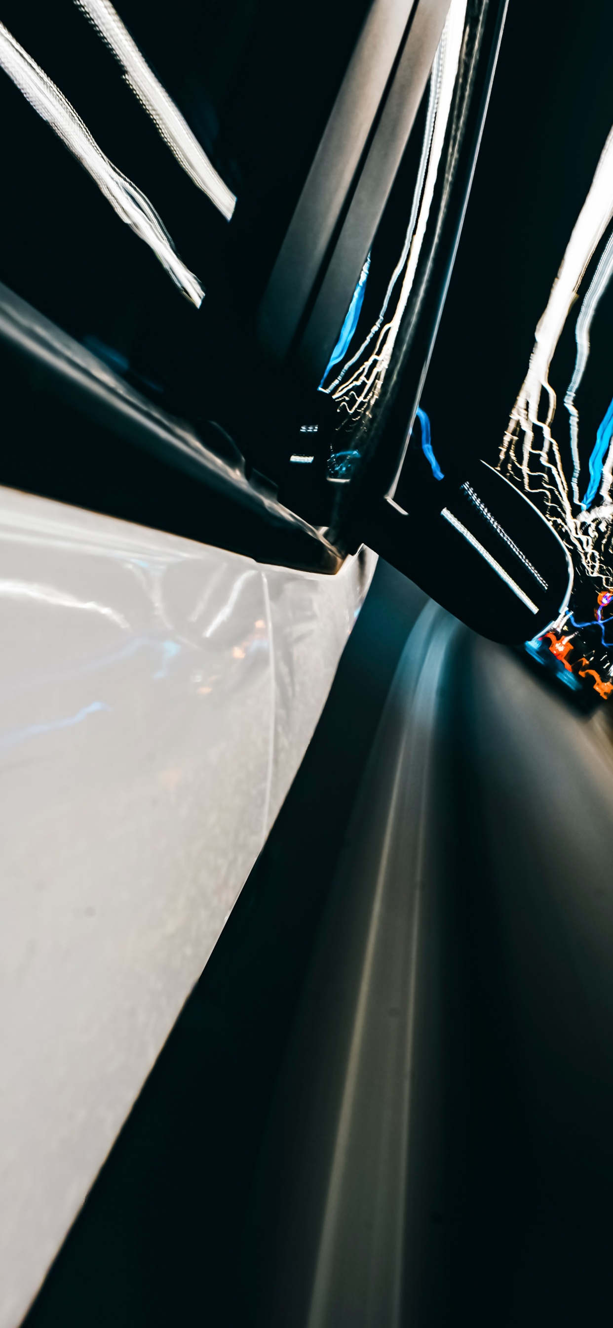 Weiße Und Schwarze Abstrakte Malerei. Wallpaper in 1242x2688 Resolution