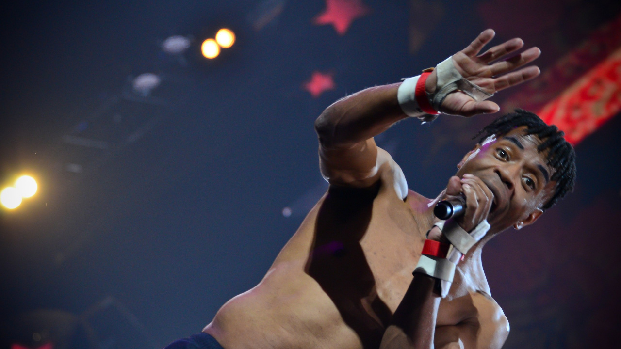 el Artista de Música, Arte, el Rendimiento de Arte, Concierto, Rendimiento. Wallpaper in 1280x720 Resolution