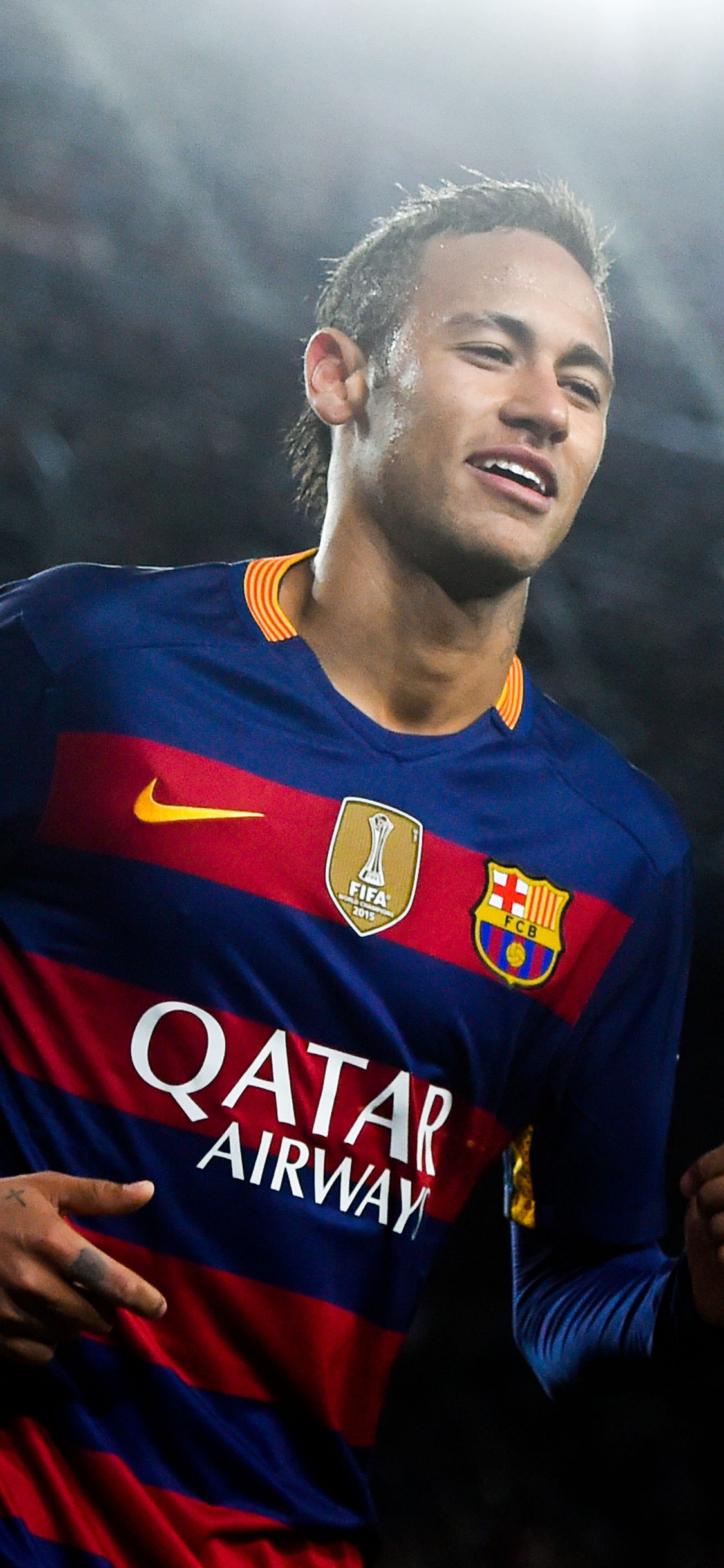 Hombre en Azul y Naranja Camiseta de Fútbol Adidas. Wallpaper in 1125x2436 Resolution