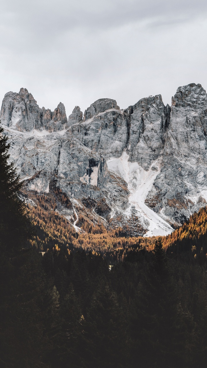 Bergigen Landschaftsformen, Bergkette, Wildnis, Naturlandschaft, Alpen. Wallpaper in 720x1280 Resolution