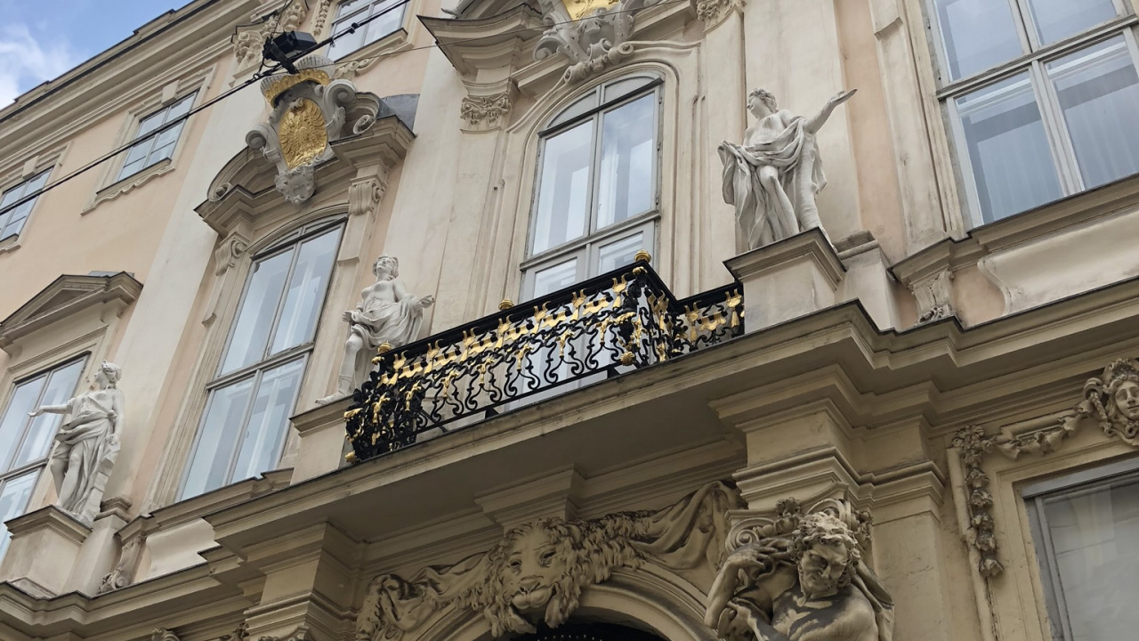 Wahrzeichen, Fenster, Klassische Architektur, Architektur, Fassade. Wallpaper in 1280x720 Resolution